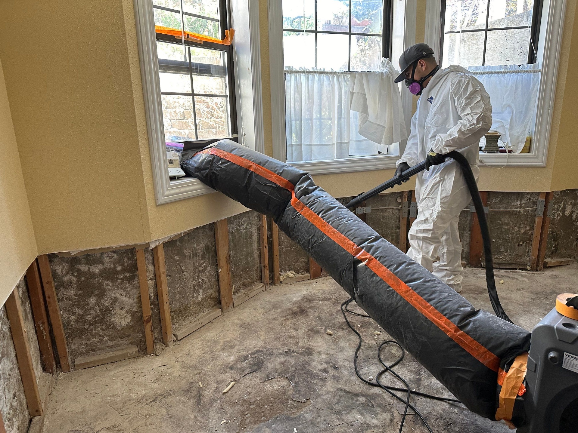 Mold Remediation Technician